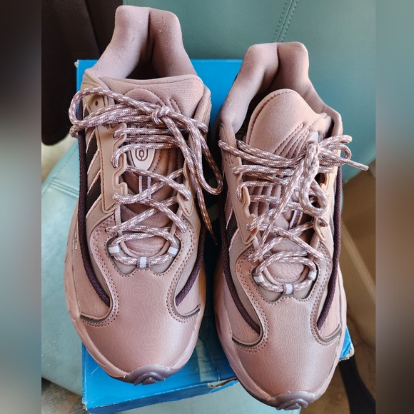 ADIDAS OZNOVA Futuristic Sporty RAD Magic Mauve HTF Running Shoe Sneakers 9 NIB - Picture 8 of 16